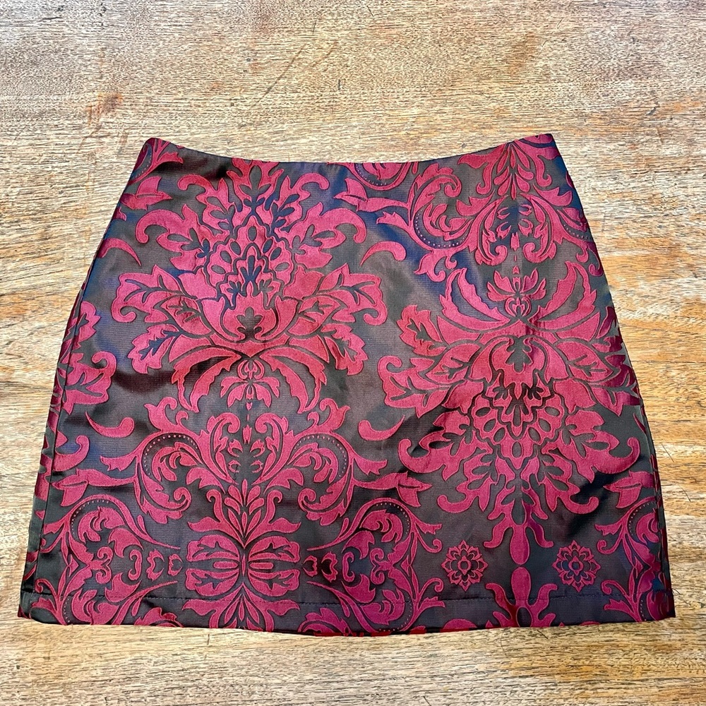 Flower detailed pencil skirt